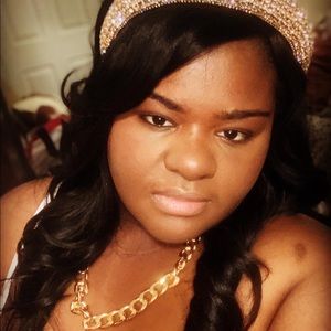 Meet your Posher, Teresa